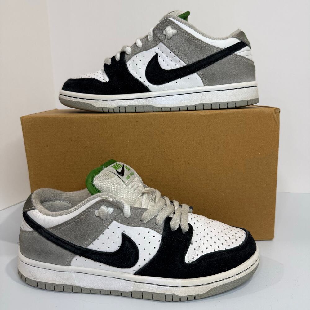 Nike SB Dunk Low ‘Clorophyll’ Sneakers Youth Size 4.5 or Women’s 6 - BQ6817-011